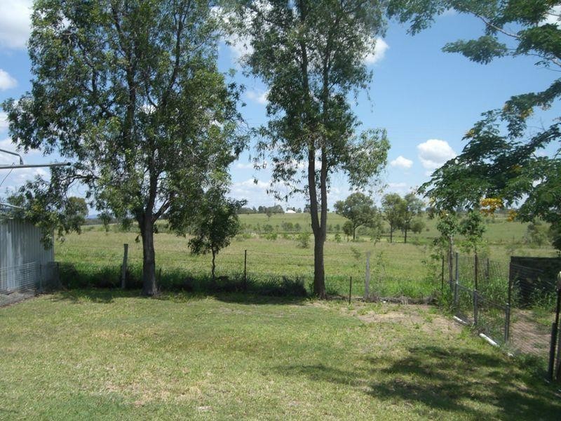 4/27 King Street, Moura QLD 4718