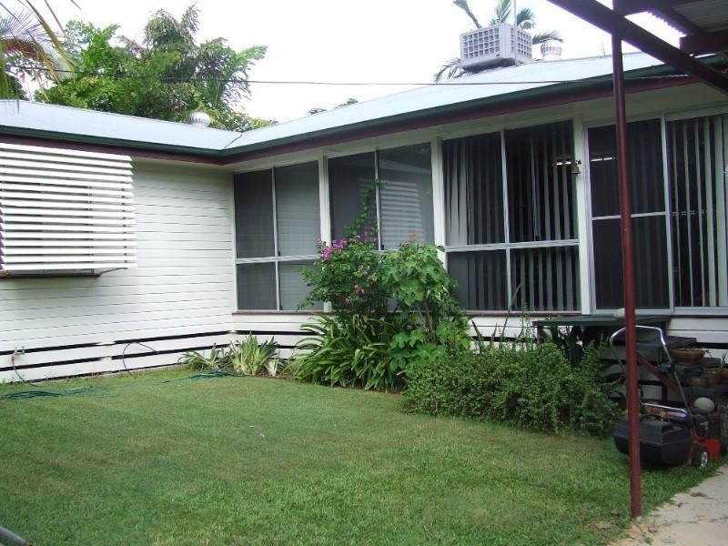 36 King Street, Moura QLD 4718