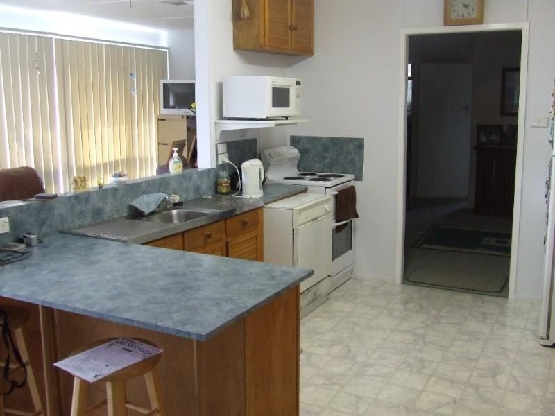 36 King Street, Moura QLD 4718