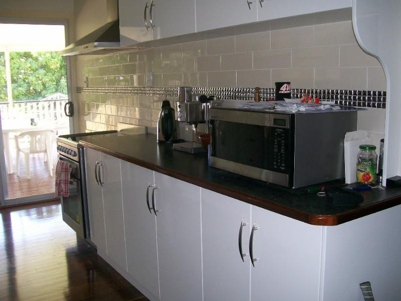 6 Hamilton Street, Moura QLD 4718