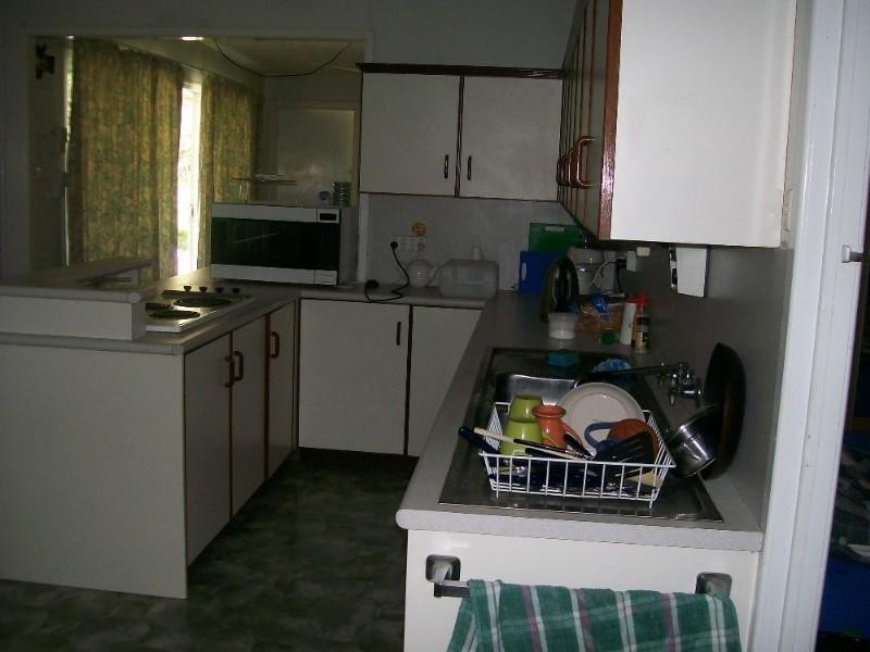 686 River Road, Moura QLD 4718