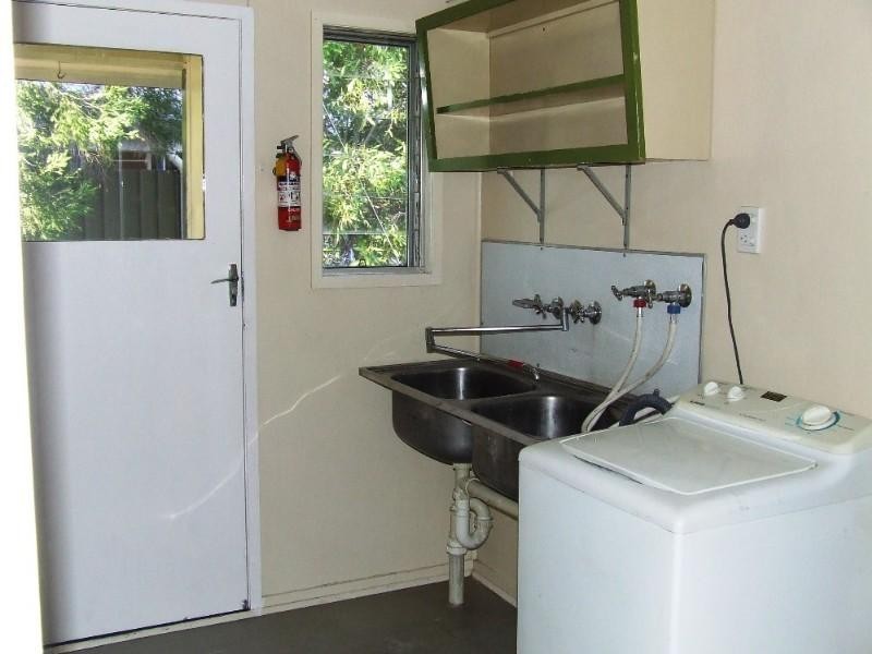 15 Mcdowell Street, Moura QLD 4718