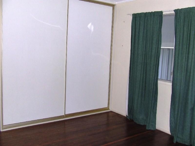 15 Mcdowell Street, Moura QLD 4718