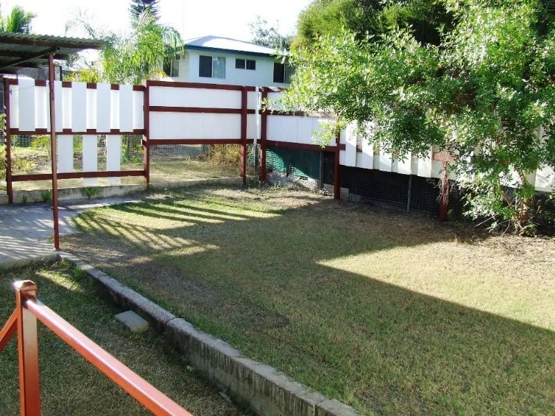 15 Mcdowell Street, Moura QLD 4718