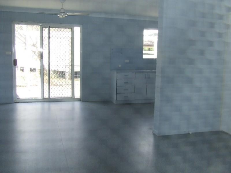 7 Ninth Avenue, Theodore QLD 4719