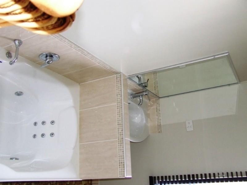 2 King Street, Moura QLD 4718