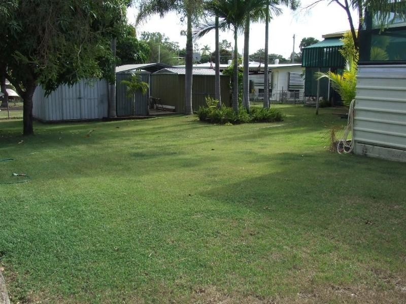 55 Nott Street, Moura QLD 4718