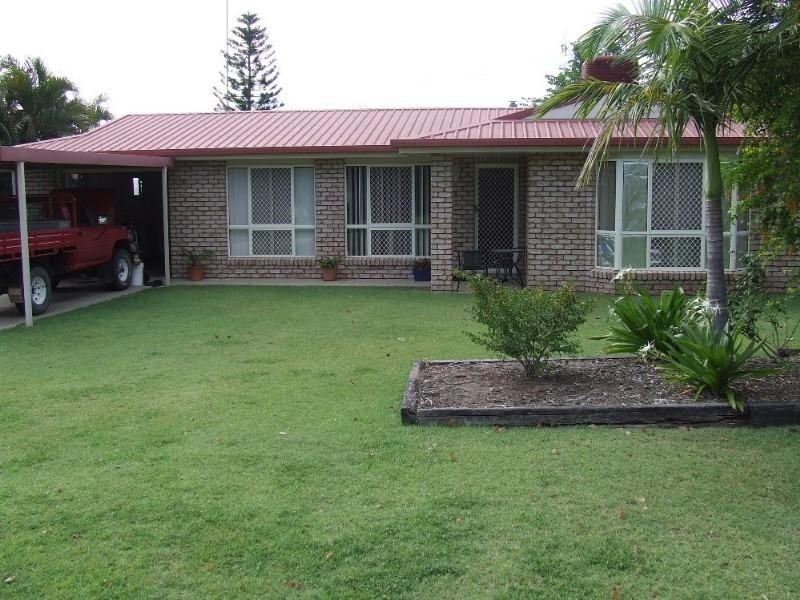 9 Jules Street, Moura QLD 4718