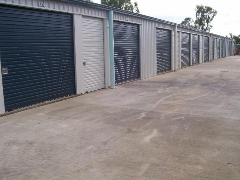 7 Theodore Road, Moura QLD 4718