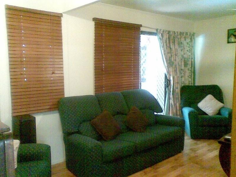 20 Stephenson Street, Moura QLD 4718