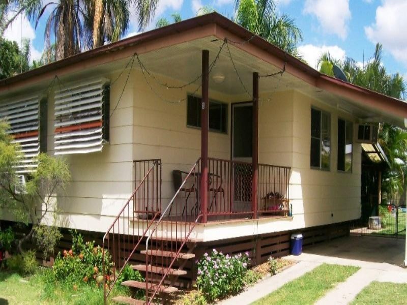 3 Lederhose Street, Moura QLD 4718