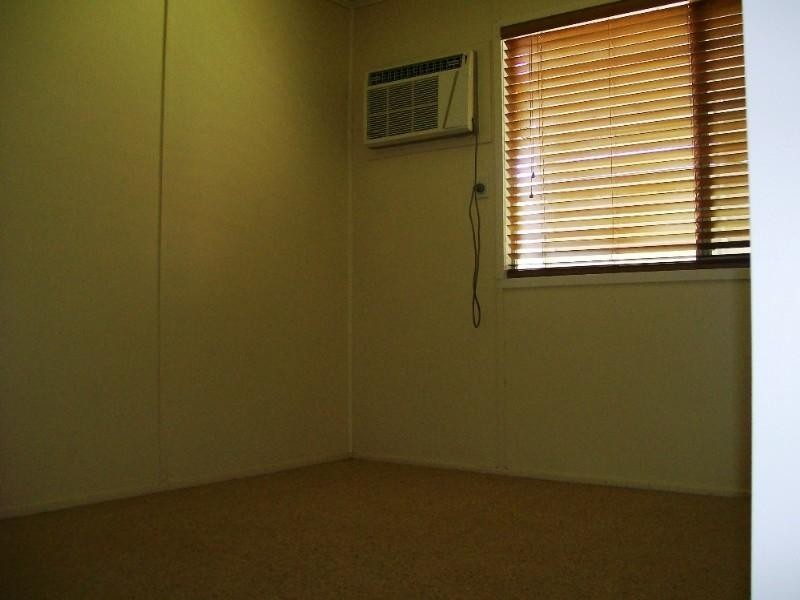 7 Hamilton Street, Moura QLD 4718