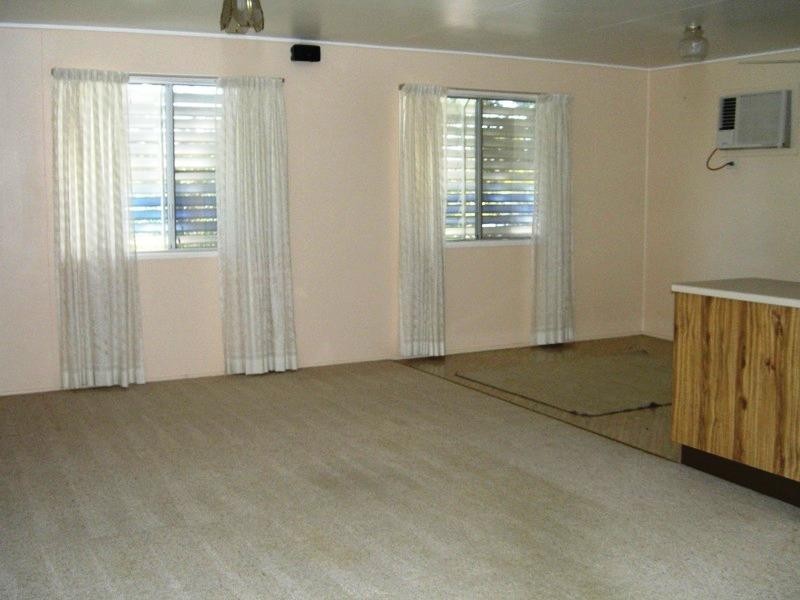 19 Wenck Street, Moura QLD 4718