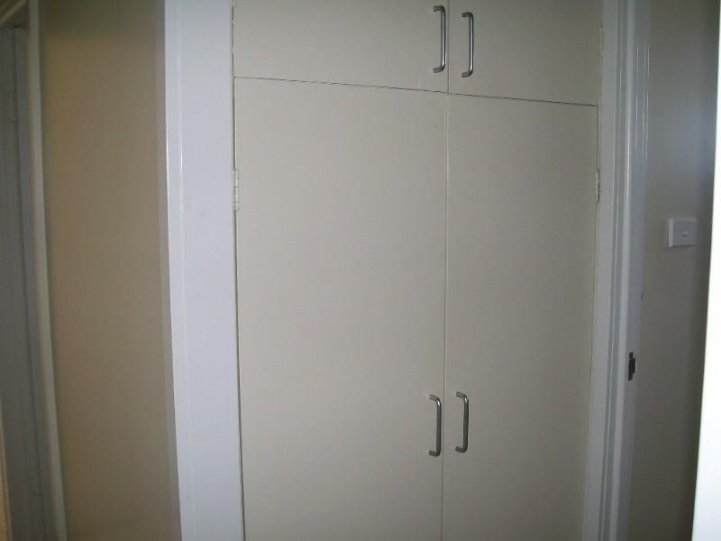 27 Young Street, Moura QLD 4718