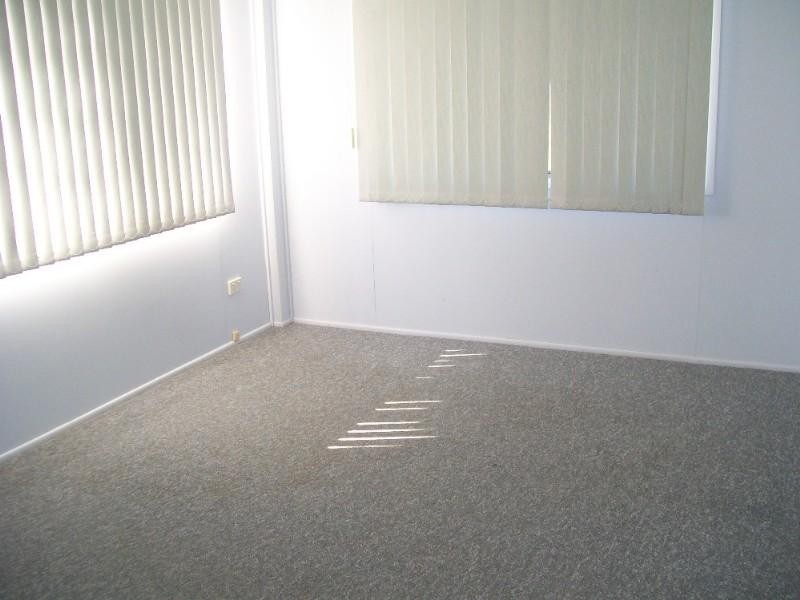 27 Young Street, Moura QLD 4718