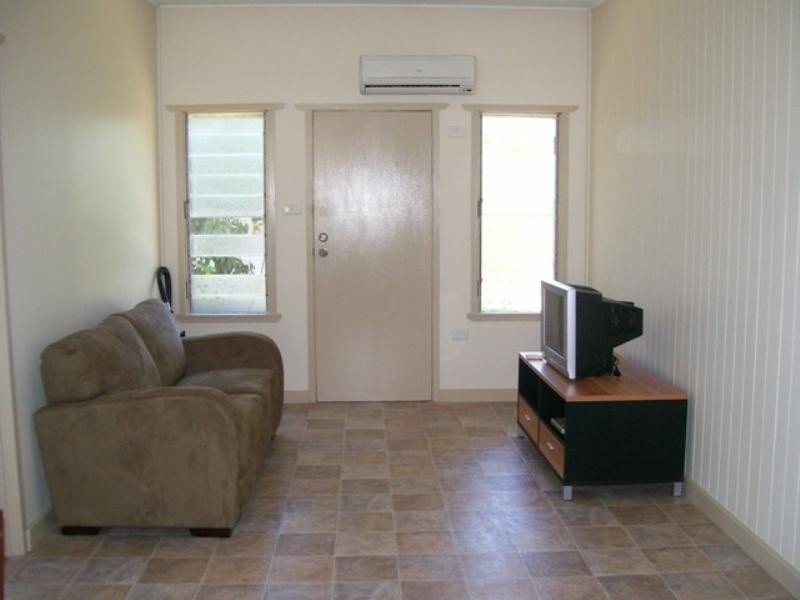 3/76 Dawson Highway, Moura QLD 4718