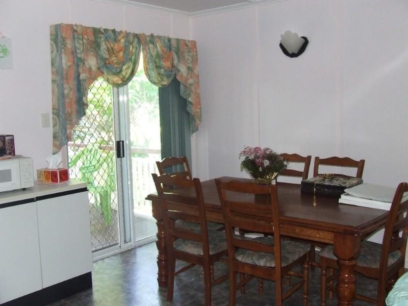 7 Misfeld Street, Moura QLD 4718