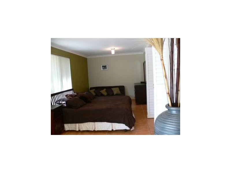 27 Regency Place, Mudgeeraba QLD 4213