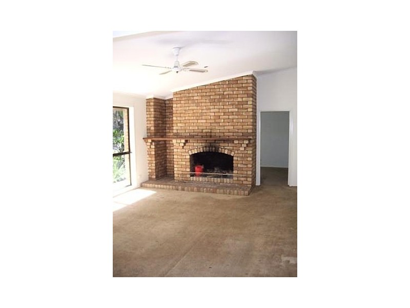 6 Talgarno Place, Tallai QLD 4213