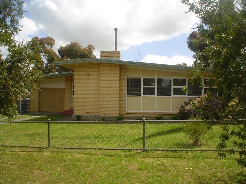 31 Aitchison Avenue, Naracoorte SA 5271