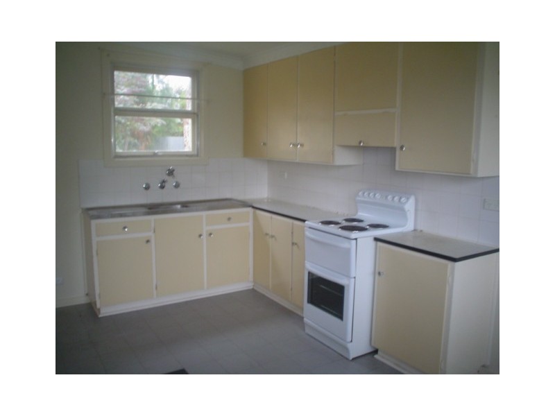 31 Aitchison Avenue, Naracoorte SA 5271