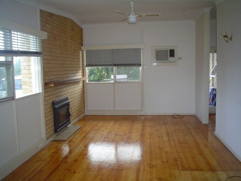 31 Aitchison Avenue, Naracoorte SA 5271