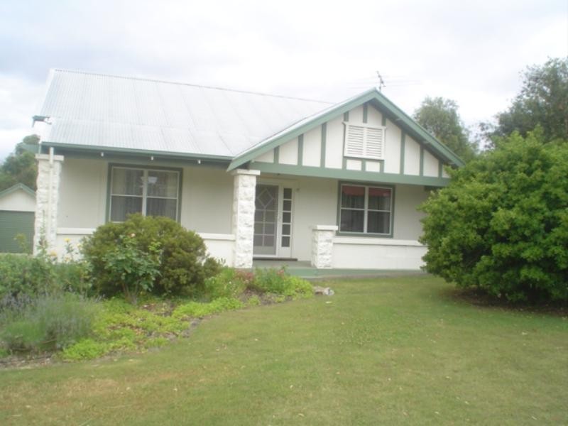 17 Handyside Street, Naracoorte SA 5271