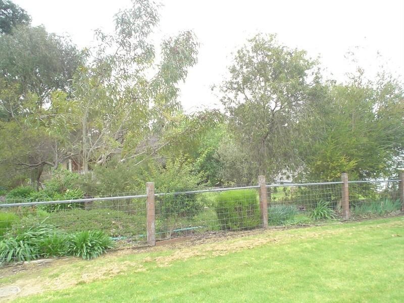 11 Plane Street, Lucindale SA 5272