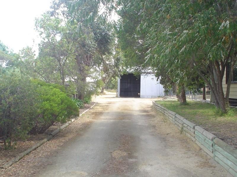 17 Aitchison Avenue, Naracoorte SA 5271