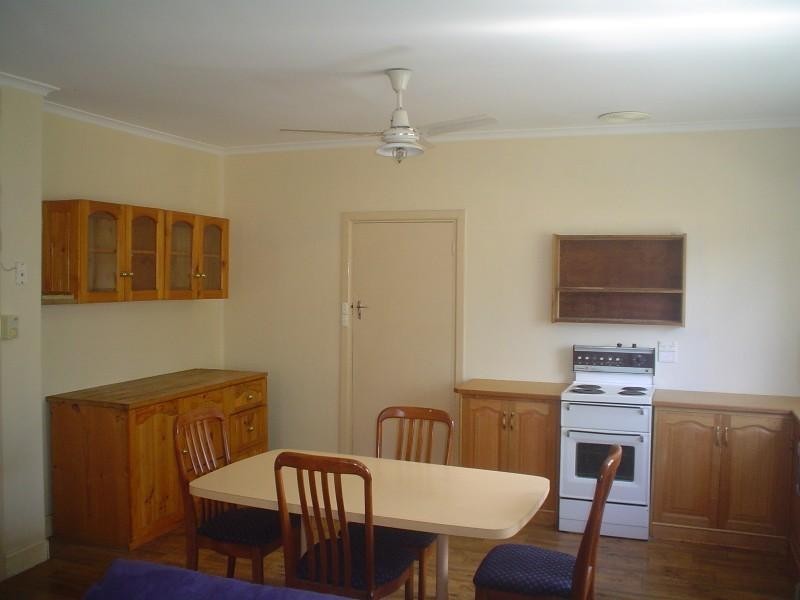 17 Aitchison Avenue, Naracoorte SA 5271