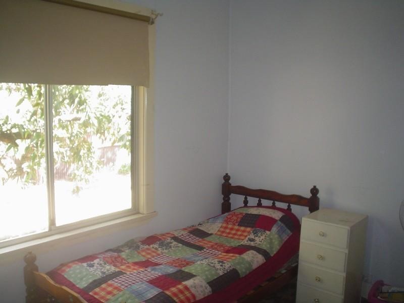 17 Aitchison Avenue, Naracoorte SA 5271