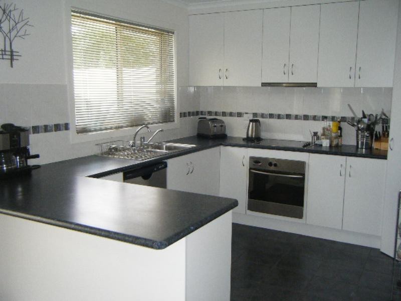 17 Fordham Avenue, Naracoorte SA 5271