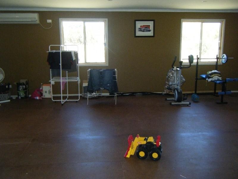 83 Manton Road, Naracoorte SA 5271