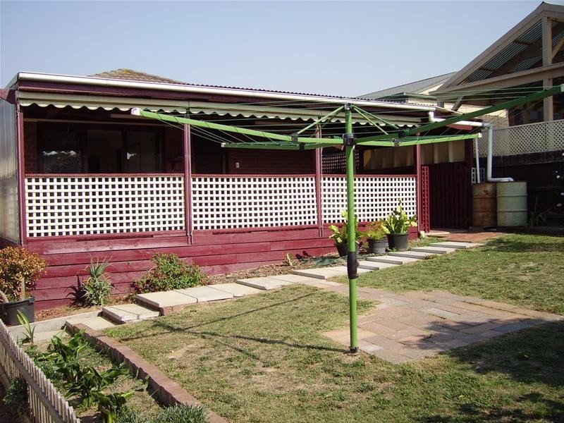 16 Poorinda Rise, Narre Warren VIC 3805