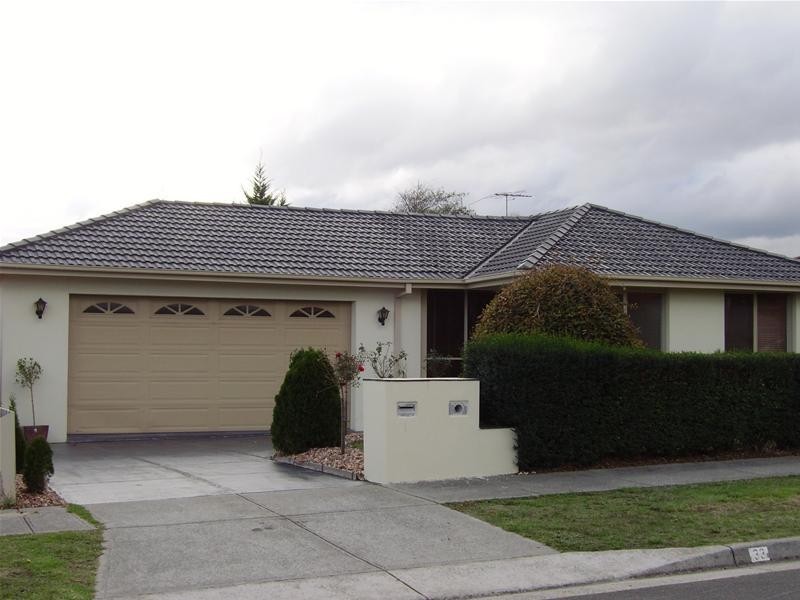 33 Ohio Crescent, Narre Warren VIC 3805