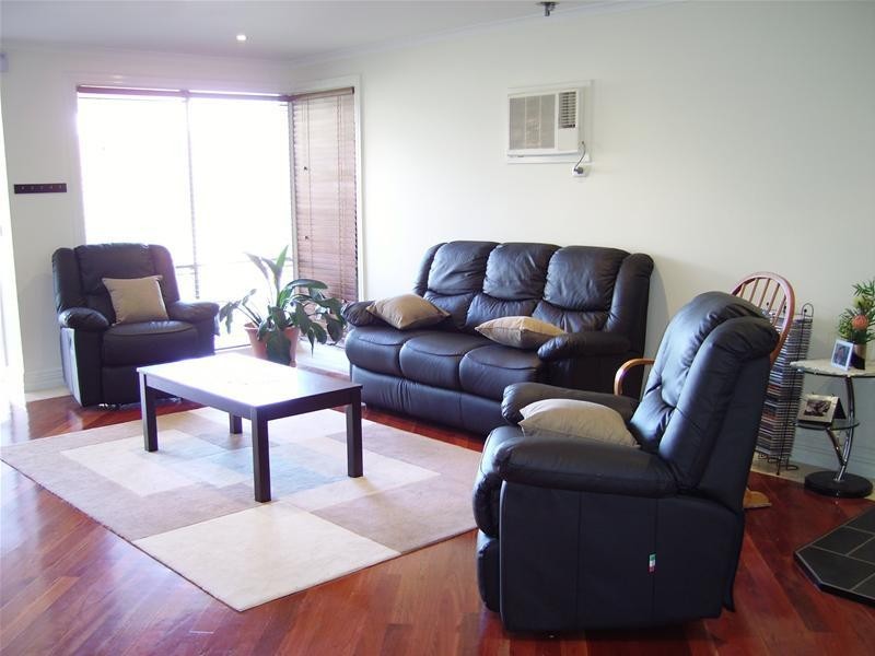 33 Ohio Crescent, Narre Warren VIC 3805