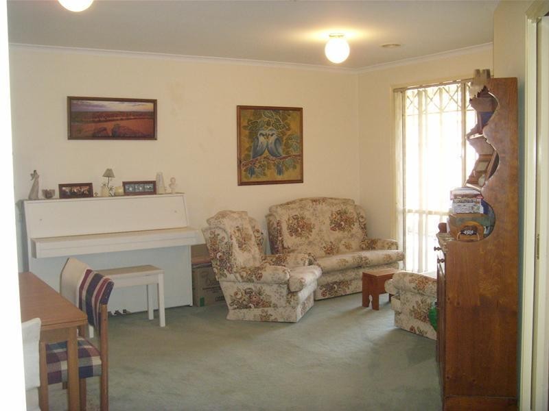 1 Milton Place, Narre Warren South VIC 3805