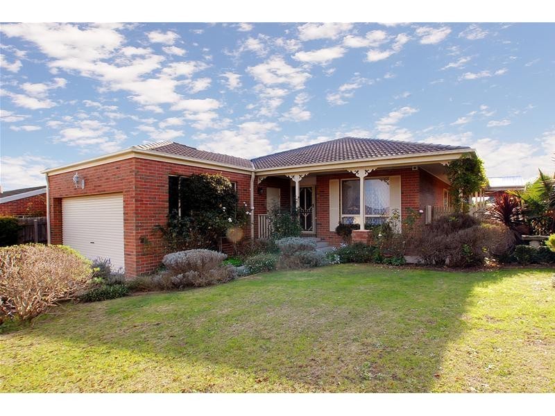 3 Haydn Place, Narre Warren South VIC 3805