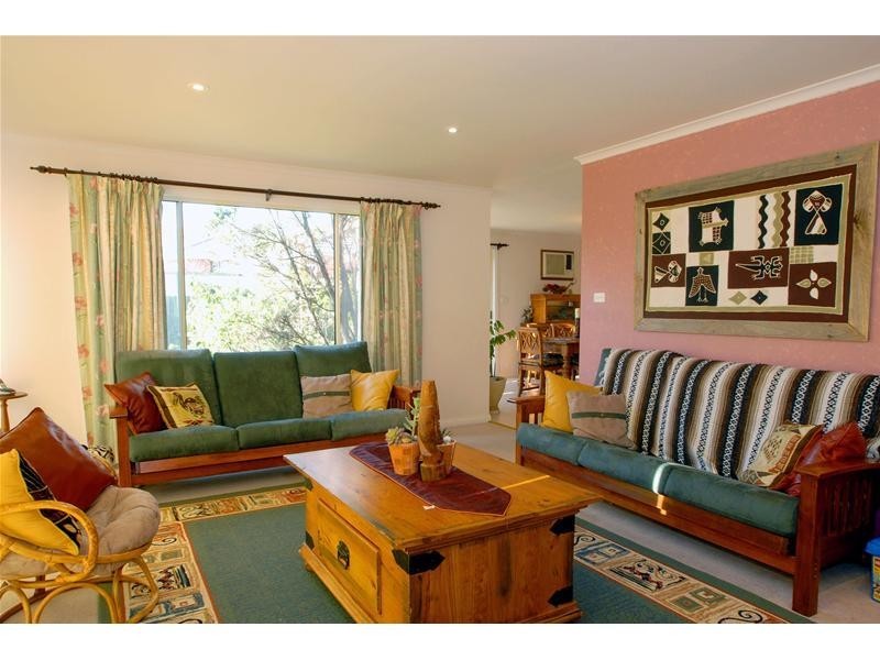 3 Haydn Place, Narre Warren South VIC 3805