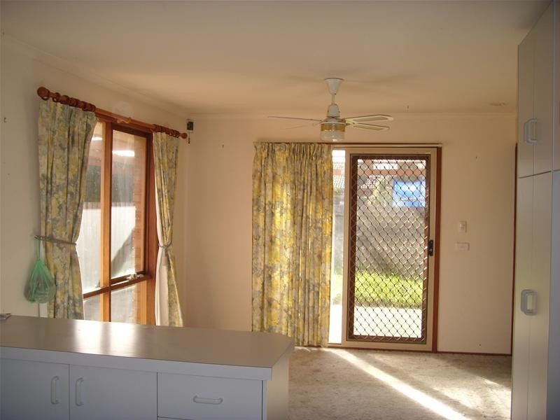 9 Kirkwood Crescent, Hampton Park VIC 3976