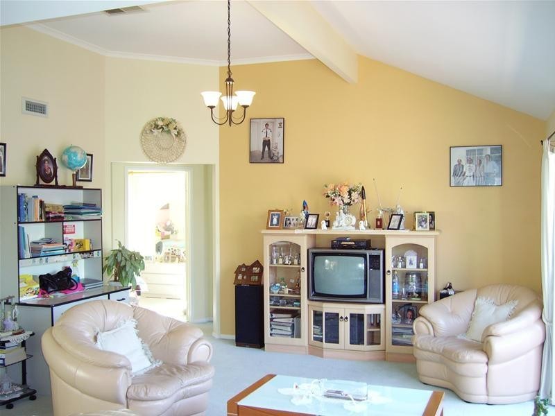 9 Langbourne Drive, Narre Warren South VIC 3805