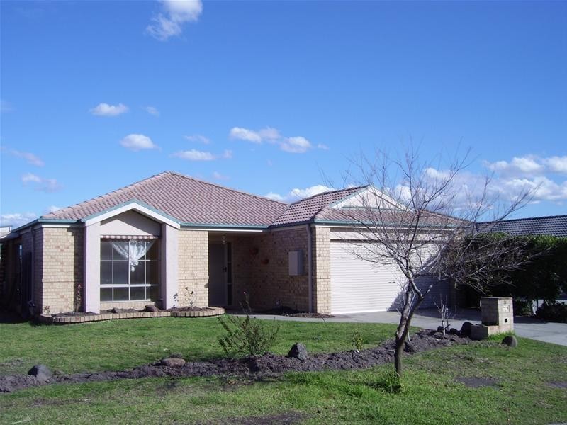 31 President Road, Narre Warren South VIC 3805