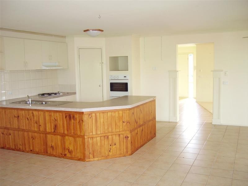 31 President Road, Narre Warren South VIC 3805