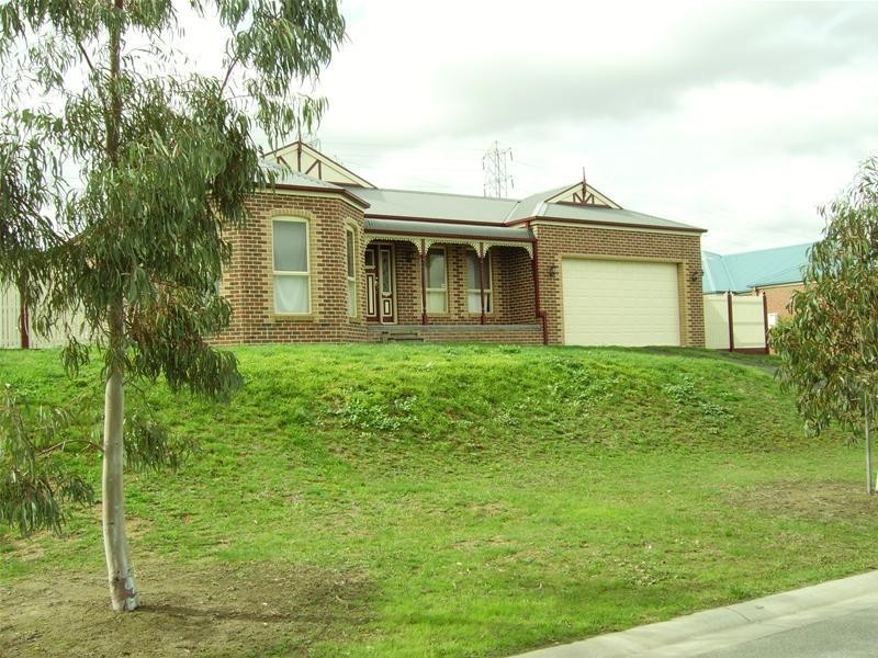 7-8 Hilton Court, Narre Warren North VIC 3804