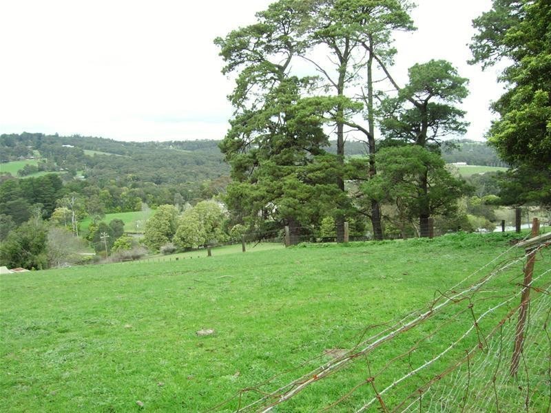 35 Bourkes Creek Road, Pakenham Upper VIC 3810