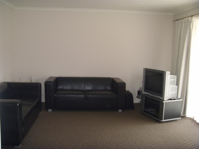 57 Manna Gum Drive, Pakenham VIC 3810