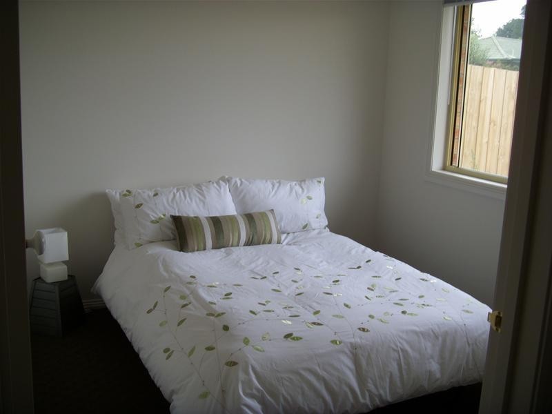 57 Manna Gum Drive, Pakenham VIC 3810