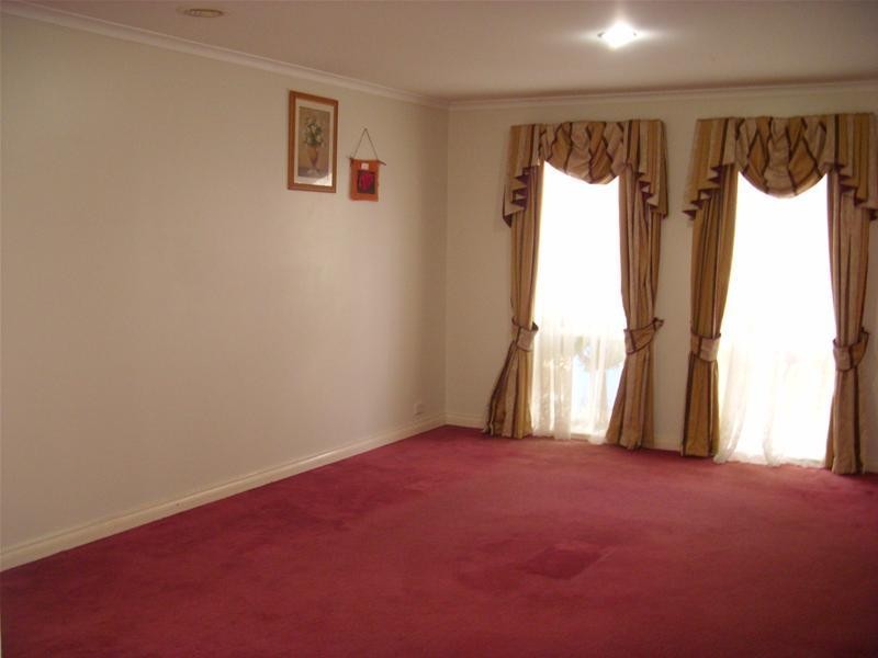 6 Henshaw Court, Narre Warren South VIC 3805