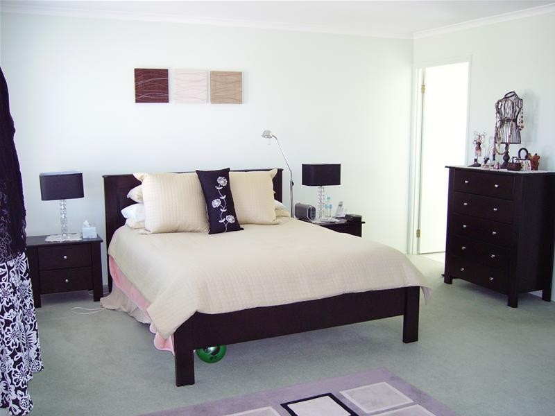 33 Beethoven Drive, Narre Warren South VIC 3805