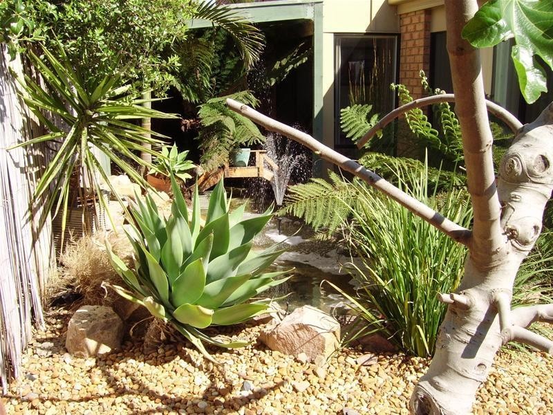 33 Beethoven Drive, Narre Warren South VIC 3805